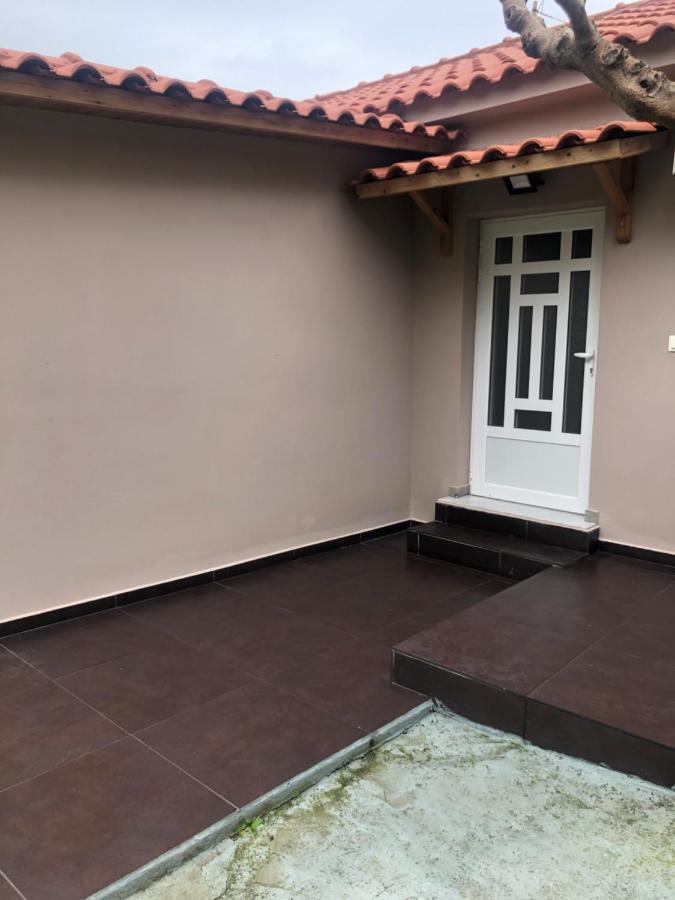 Chrysa'S House Apartment Егіо Екстер'єр фото