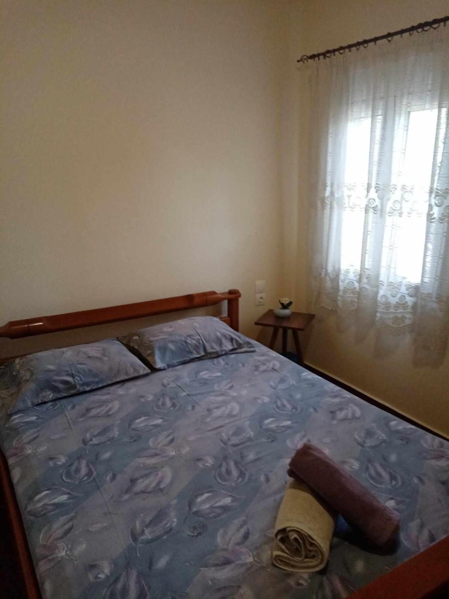 Chrysa'S House Apartment Егіо Екстер'єр фото